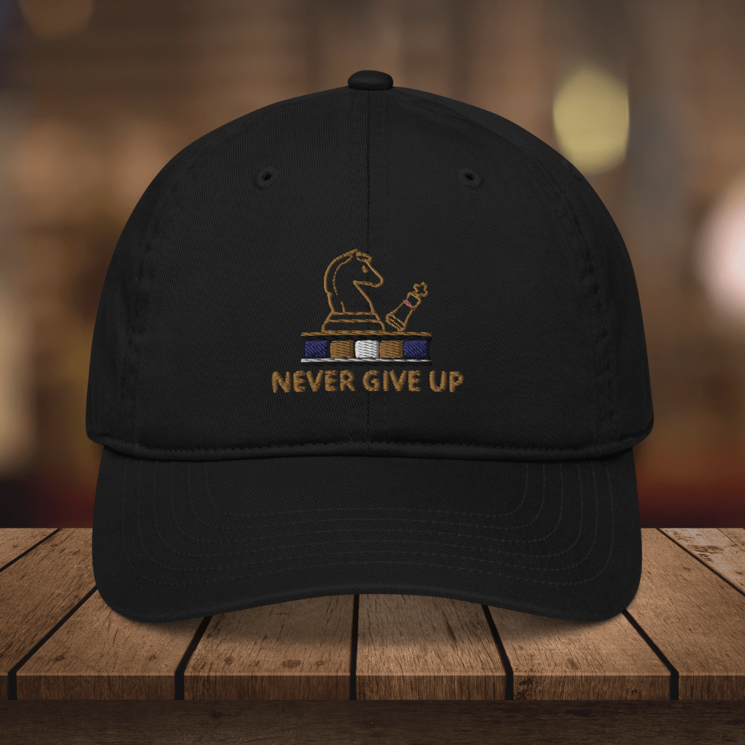 Never Give Up_Cotton Hat_ Chess Knight